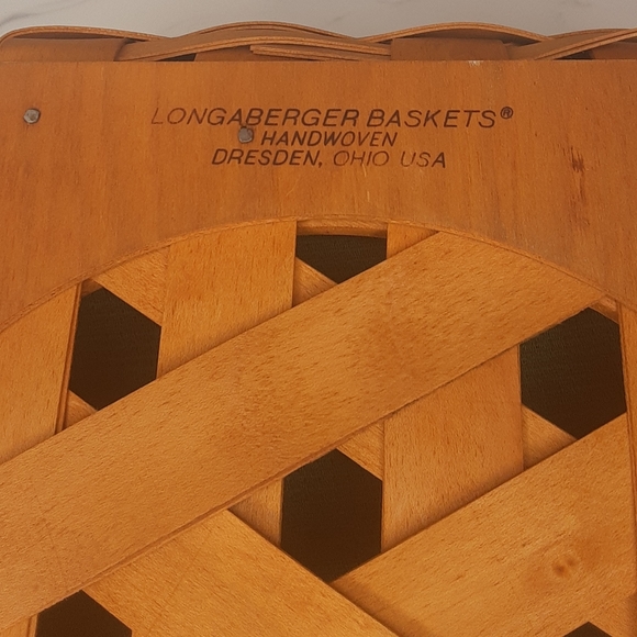 Longaberger 14" Generations Basket - Picture 7 of 13